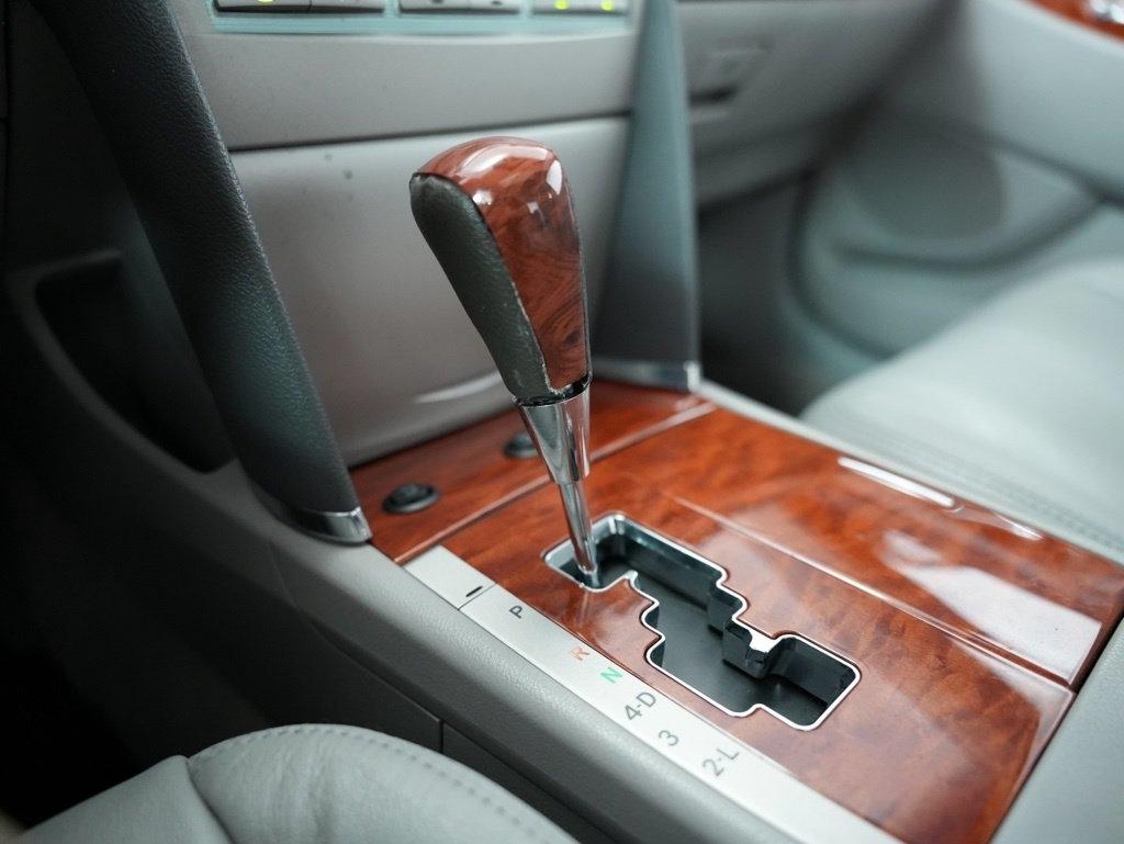 Toyota Camry 4dr Sdn I4 Man (Natl) 2009