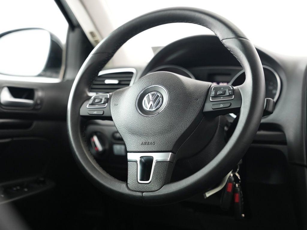 Volkswagen Jetta SportWagen 4dr DSG TDI 2013