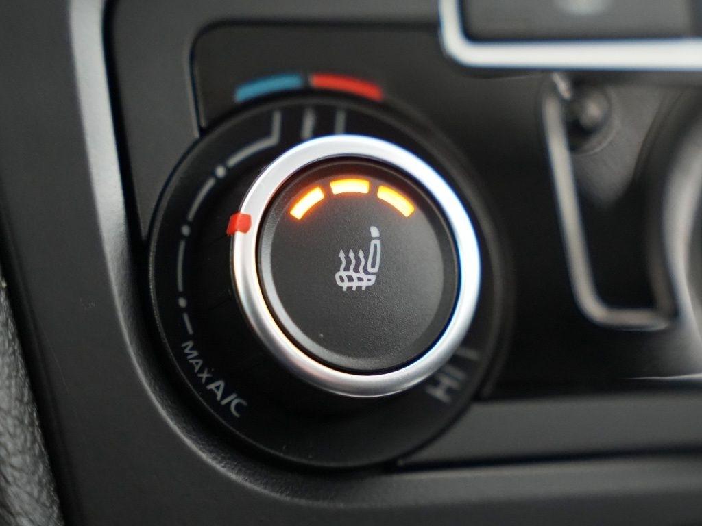 Volkswagen Jetta SportWagen 4dr DSG TDI 2013