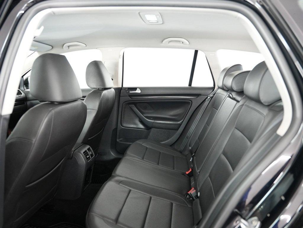 Volkswagen Jetta SportWagen 4dr DSG TDI 2013