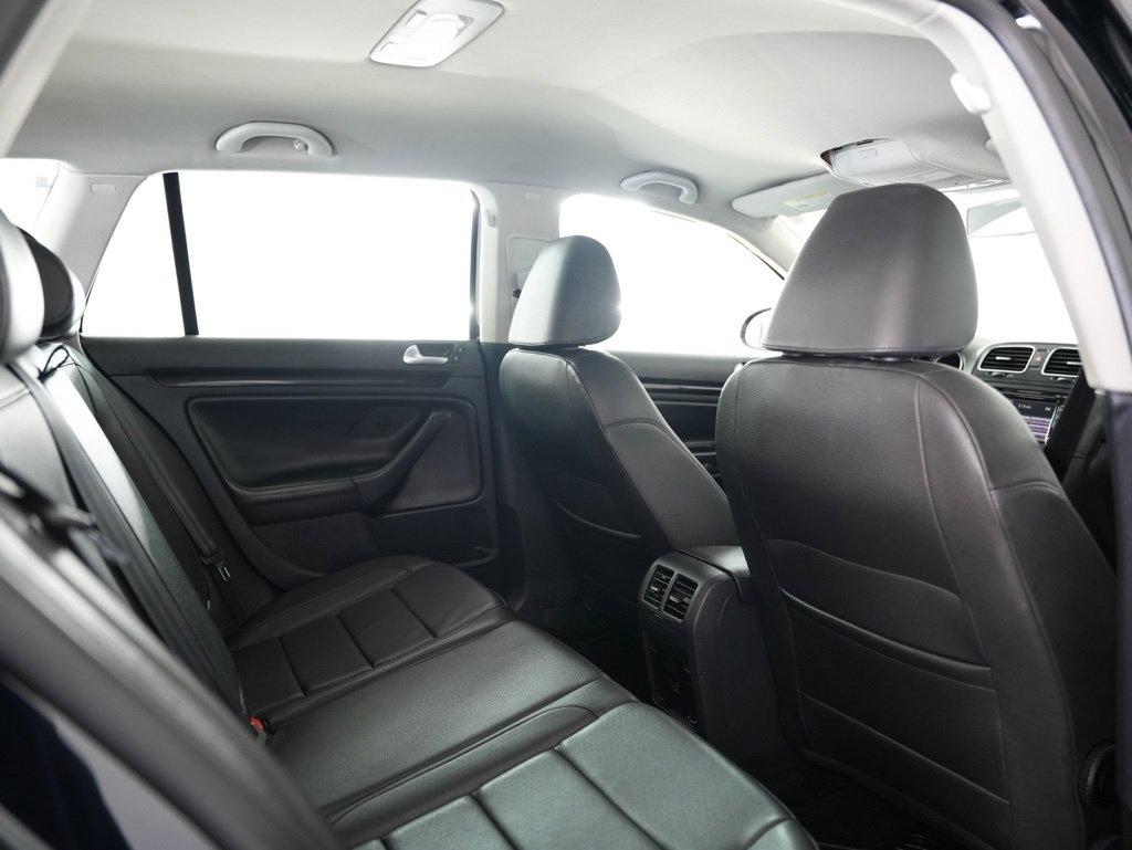 Volkswagen Jetta SportWagen 4dr DSG TDI 2013