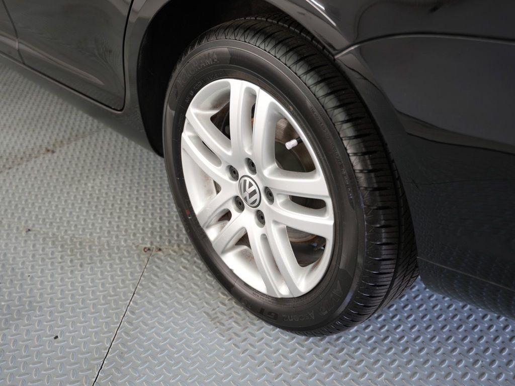 Volkswagen Jetta SportWagen 4dr DSG TDI 2013