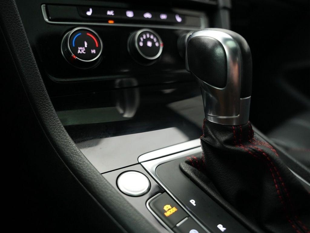 Volkswagen Golf GTI 2.0T Autobahn DSG 2018