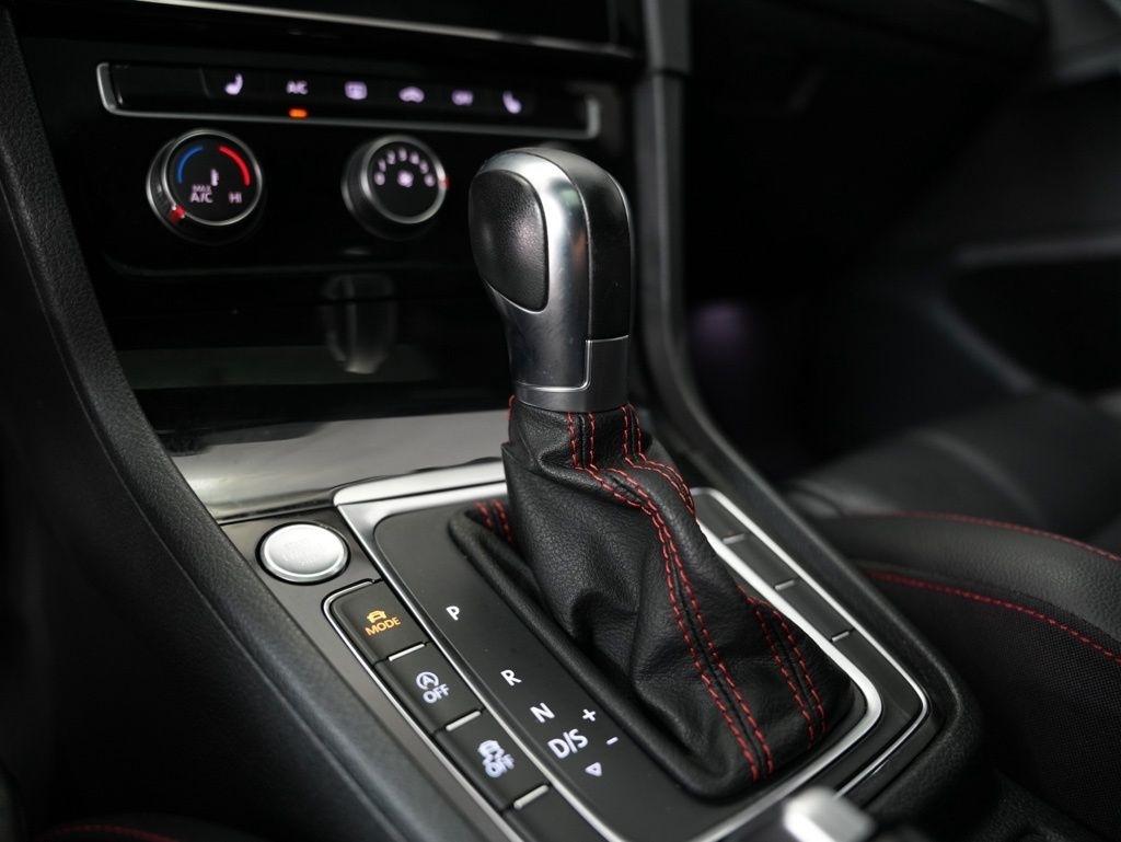 Volkswagen Golf GTI 2.0T Autobahn DSG 2018