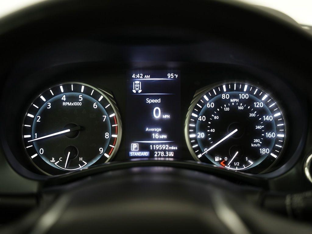 Infiniti Q50 3.0t LUXE AWD 2018