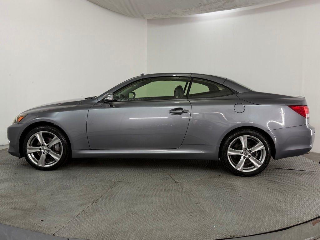 Lexus IS 250C 2dr Conv Auto 2013