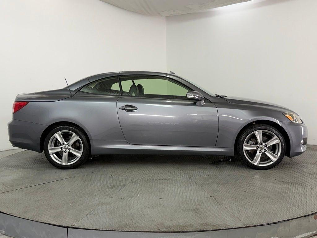 Lexus IS 250C 2dr Conv Auto 2013