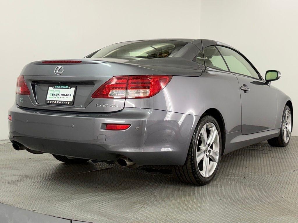 Lexus IS 250C 2dr Conv Auto 2013