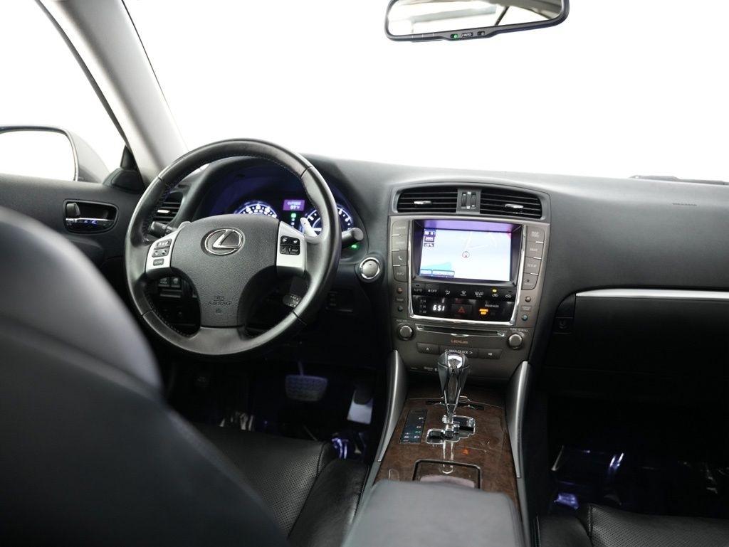 Lexus IS 250C 2dr Conv Auto 2013
