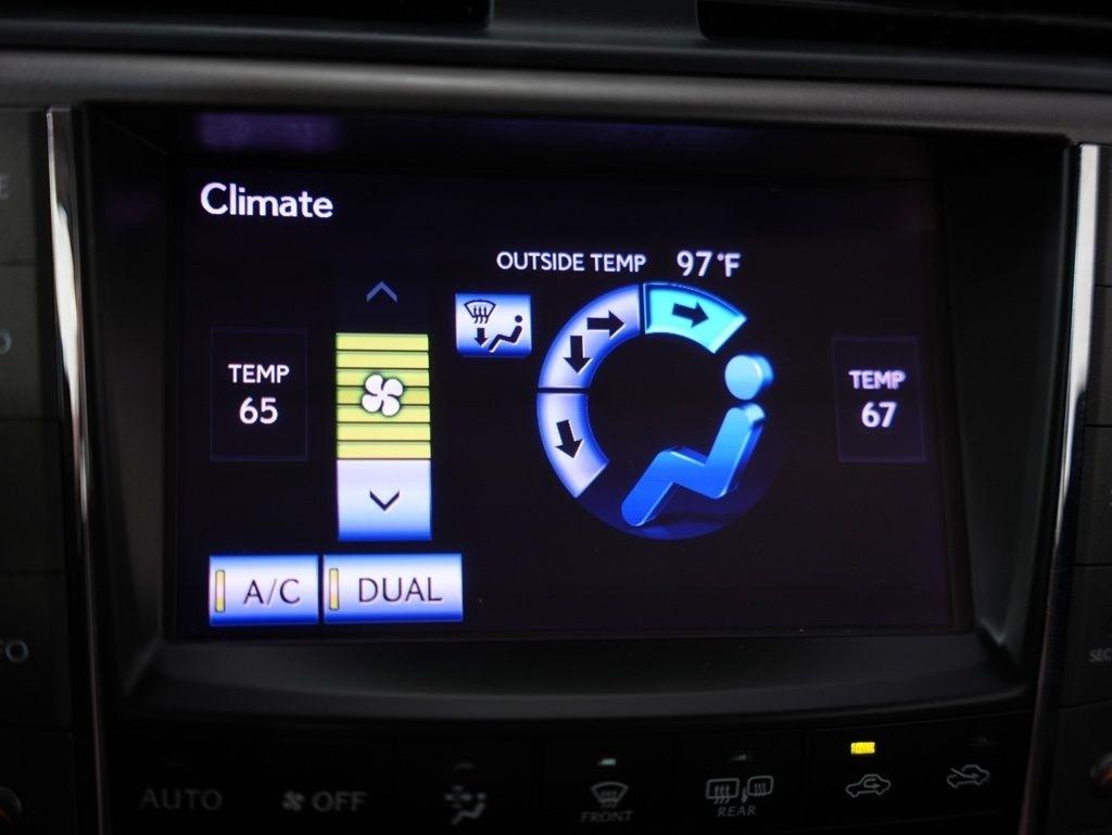 Lexus IS 250C 2dr Conv Auto 2013