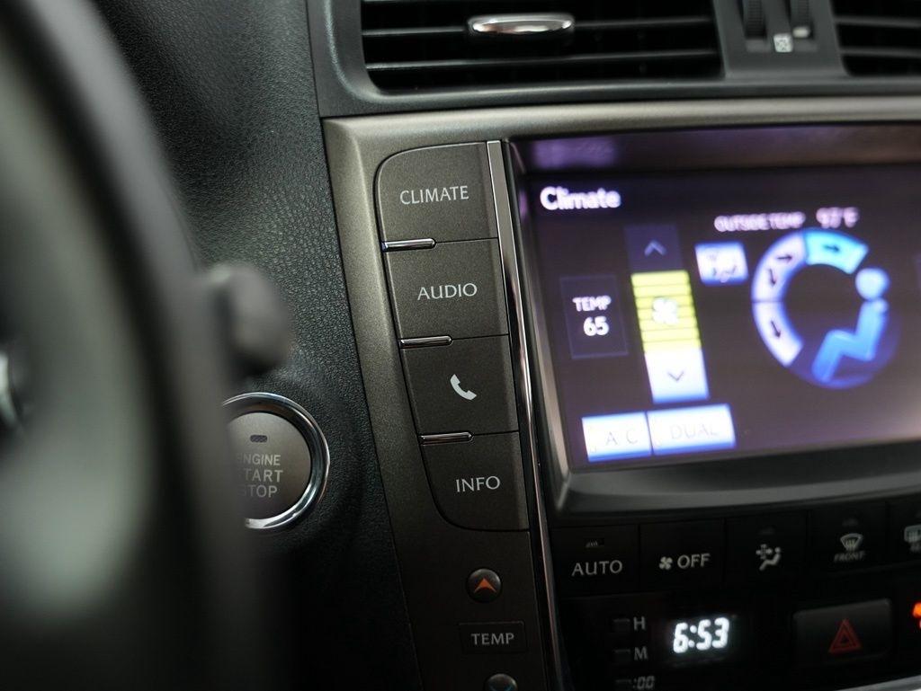 Lexus IS 250C 2dr Conv Auto 2013