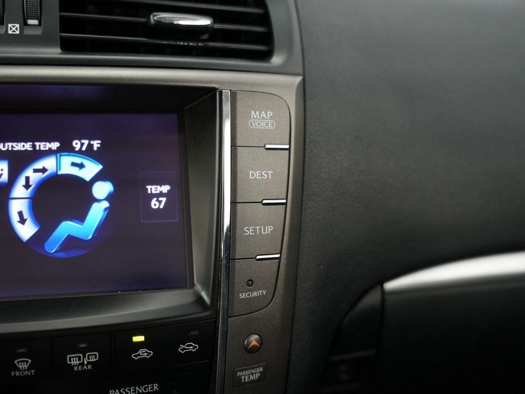 Lexus IS 250C 2dr Conv Auto 2013