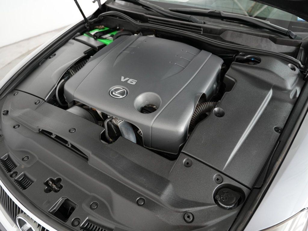Lexus IS 250C 2dr Conv Auto 2013