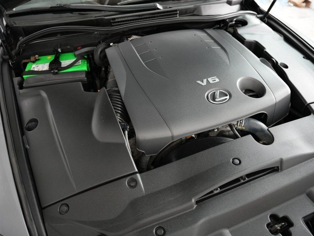 Lexus IS 250C 2dr Conv Auto 2013