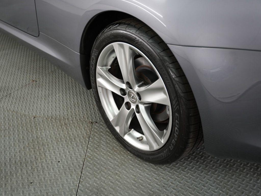 Lexus IS 250C 2dr Conv Auto 2013