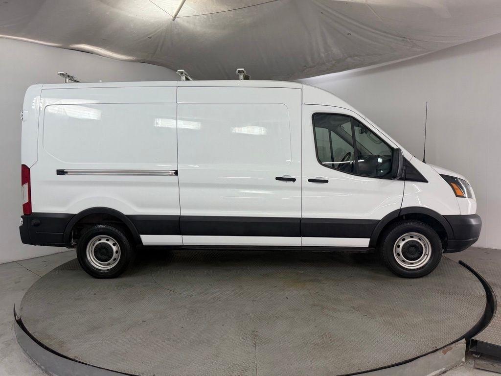 Ford Transit Van T-250 148" Med Rf 9000 GVWR Sliding RH Dr 2019