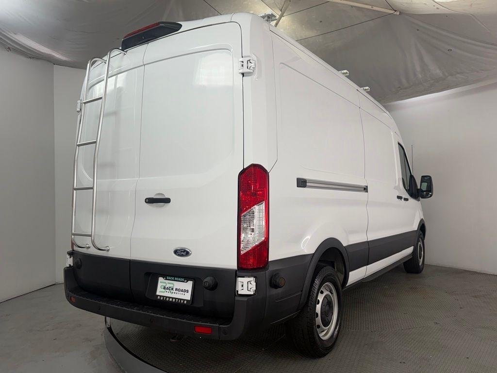 Ford Transit Van T-250 148" Med Rf 9000 GVWR Sliding RH Dr 2019