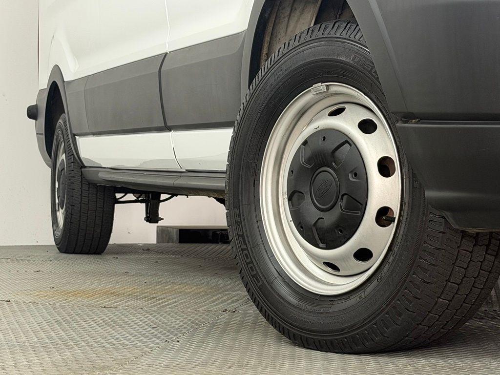 Ford Transit Van T-250 148" Med Rf 9000 GVWR Sliding RH Dr 2019