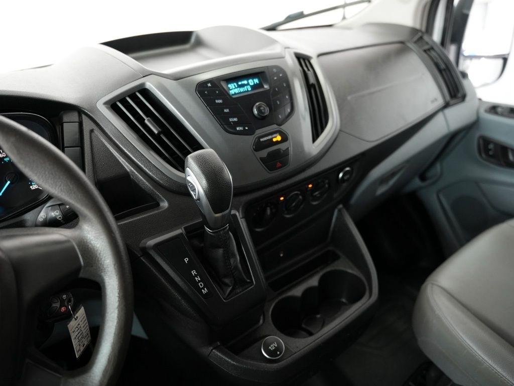 Ford Transit Van T-250 148" Med Rf 9000 GVWR Sliding RH Dr 2019