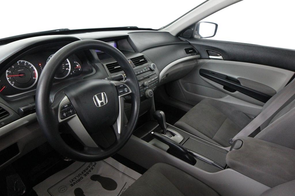 Honda Accord Sdn 4dr I4 Auto LX 2012