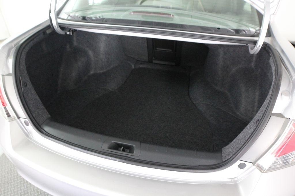 Honda Accord Sdn 4dr I4 Auto LX 2012