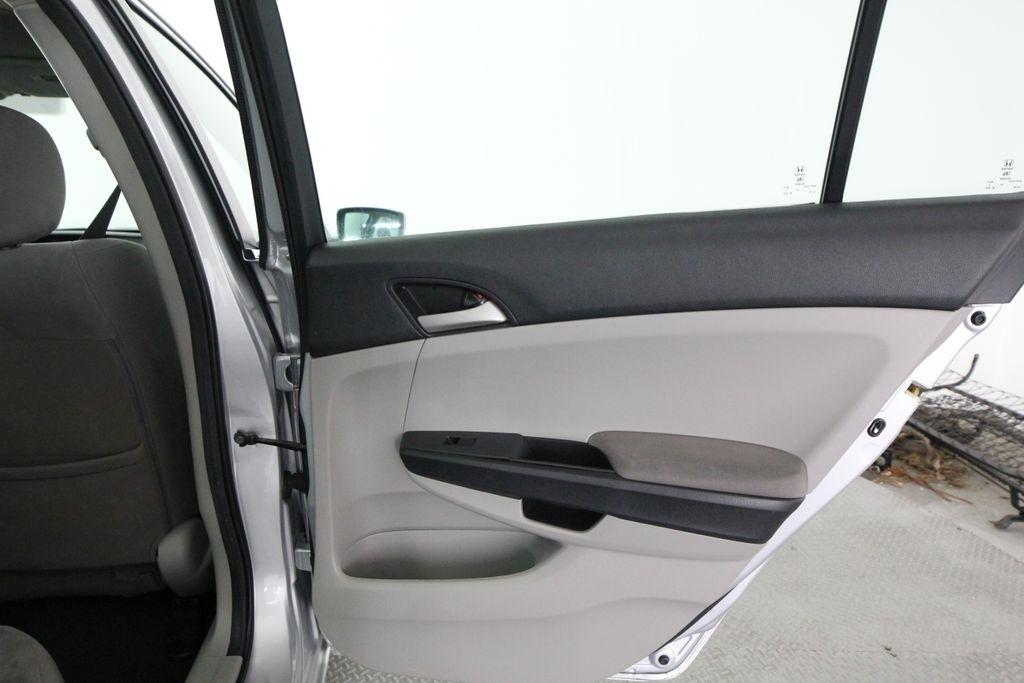 Honda Accord Sdn 4dr I4 Auto LX 2012
