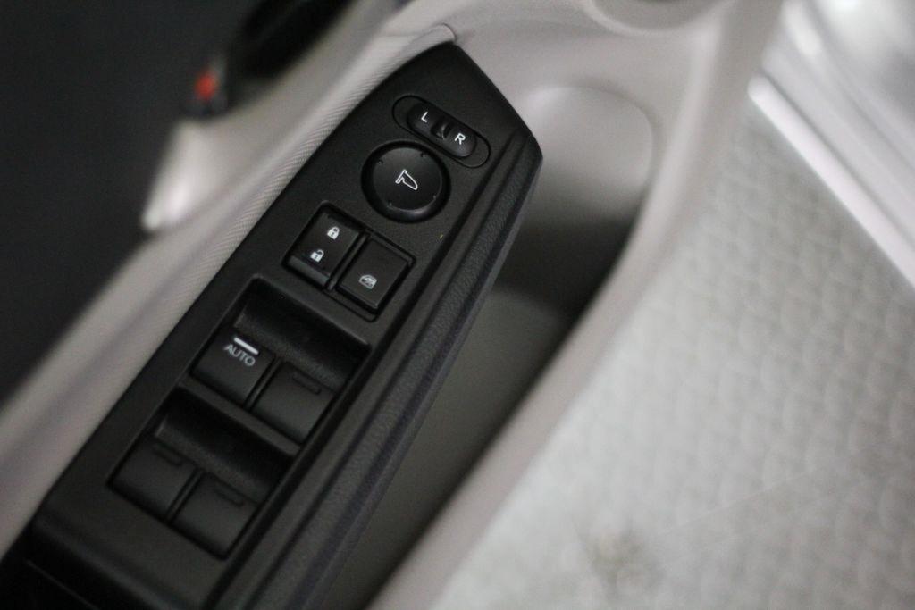 Honda Accord Sdn 4dr I4 Auto LX 2012
