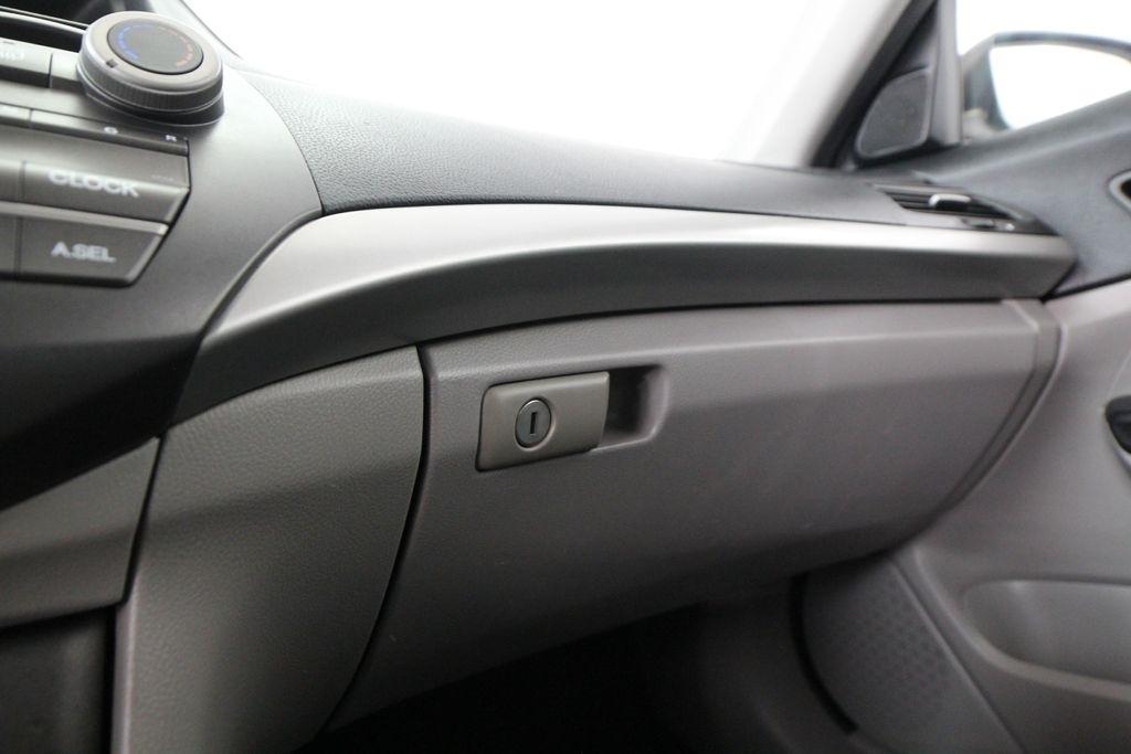 Honda Accord Sdn 4dr I4 Auto LX 2012