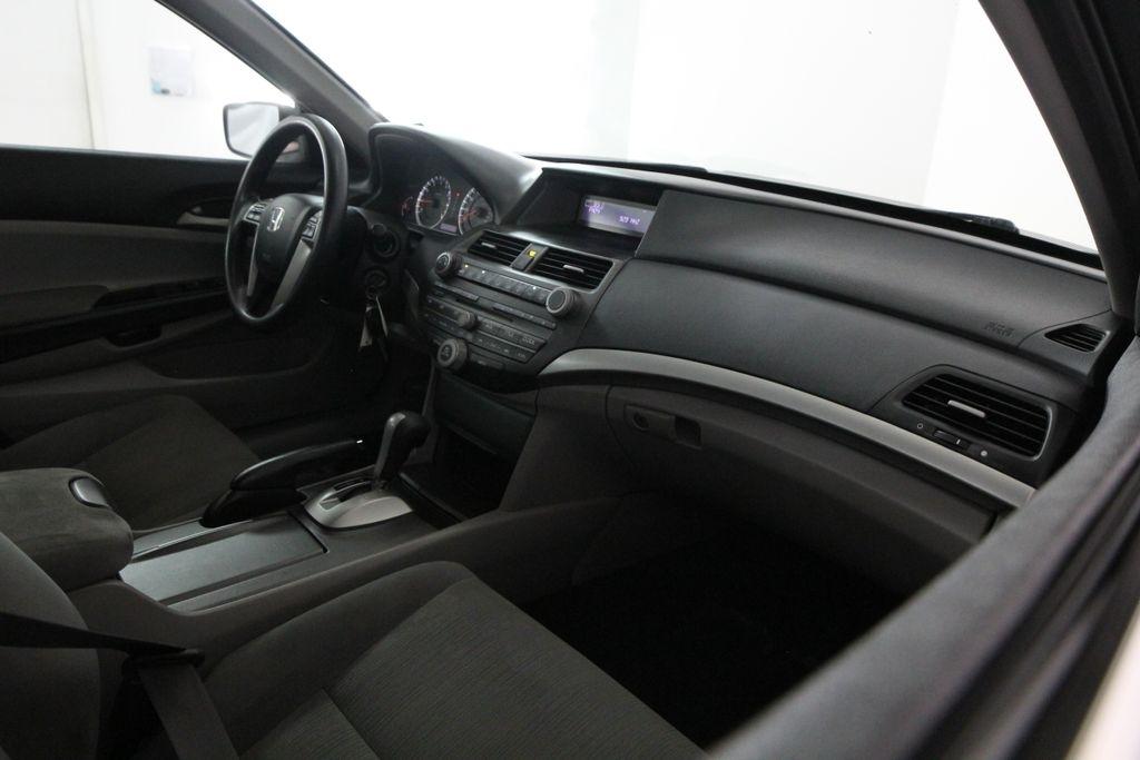 Honda Accord Sdn 4dr I4 Auto LX 2012
