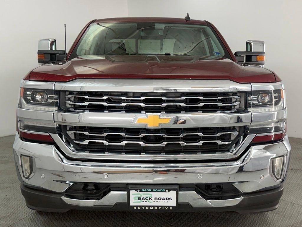 Chevrolet Silverado 1500 4WD Crew Cab 143.5" LTZ w/1LZ 2017