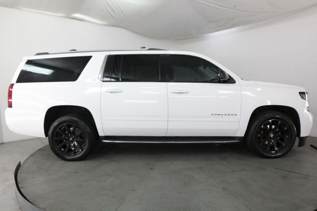 Chevrolet Suburban 4WD 4dr 1500 LTZ 2016