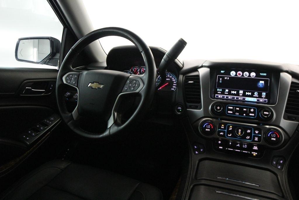 Chevrolet Suburban 4WD 4dr 1500 LTZ 2016