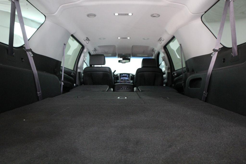 Chevrolet Suburban 4WD 4dr 1500 LTZ 2016