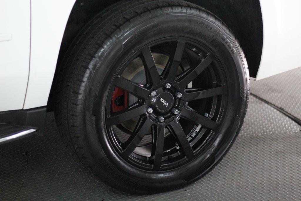 Chevrolet Suburban 4WD 4dr 1500 LTZ 2016