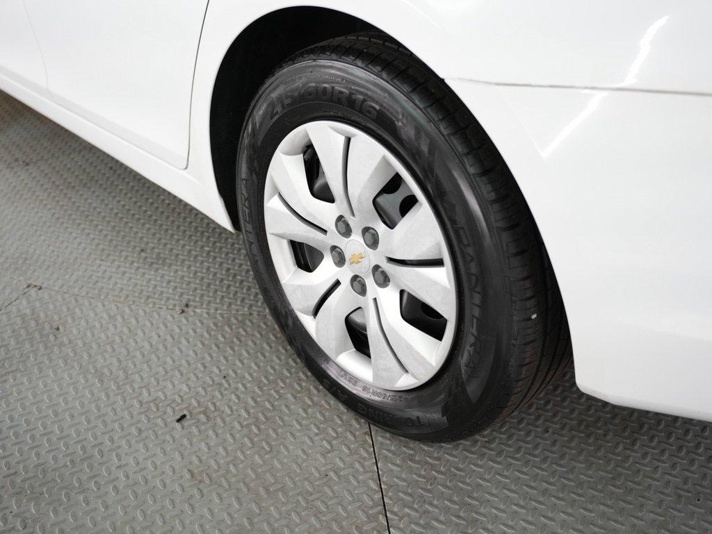 Chevrolet Cruze 4dr Sdn LS 2012