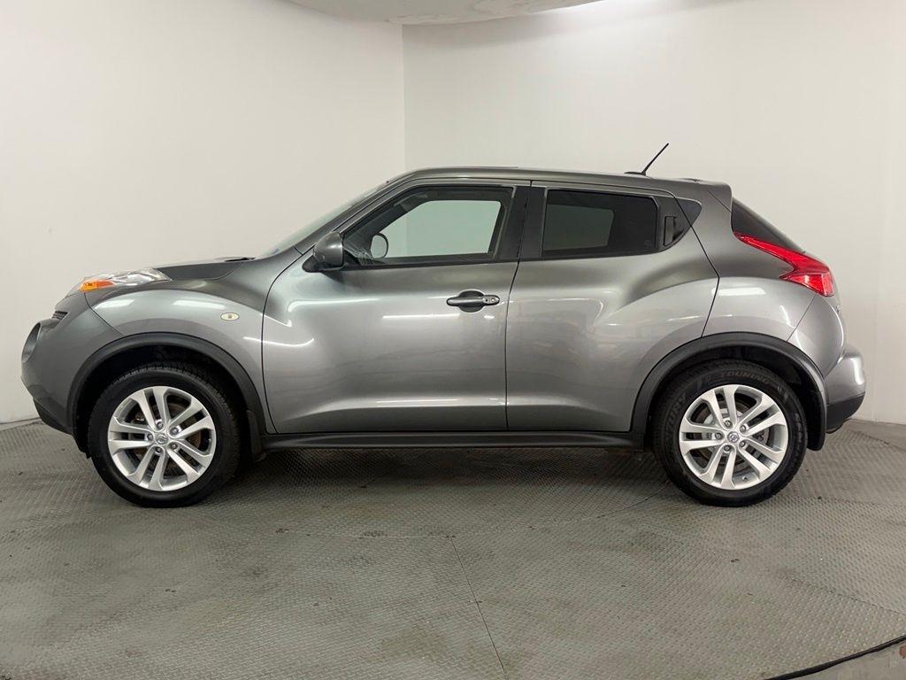 Nissan Juke 5dr Wgn CVT SV AWD 2013