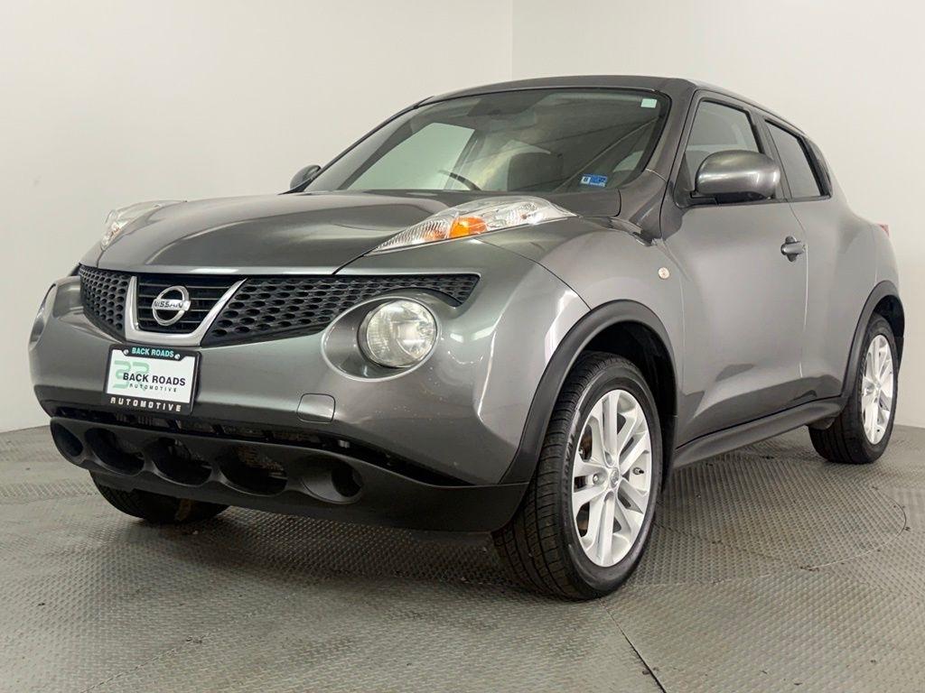 Nissan Juke 5dr Wgn CVT SV AWD 2013