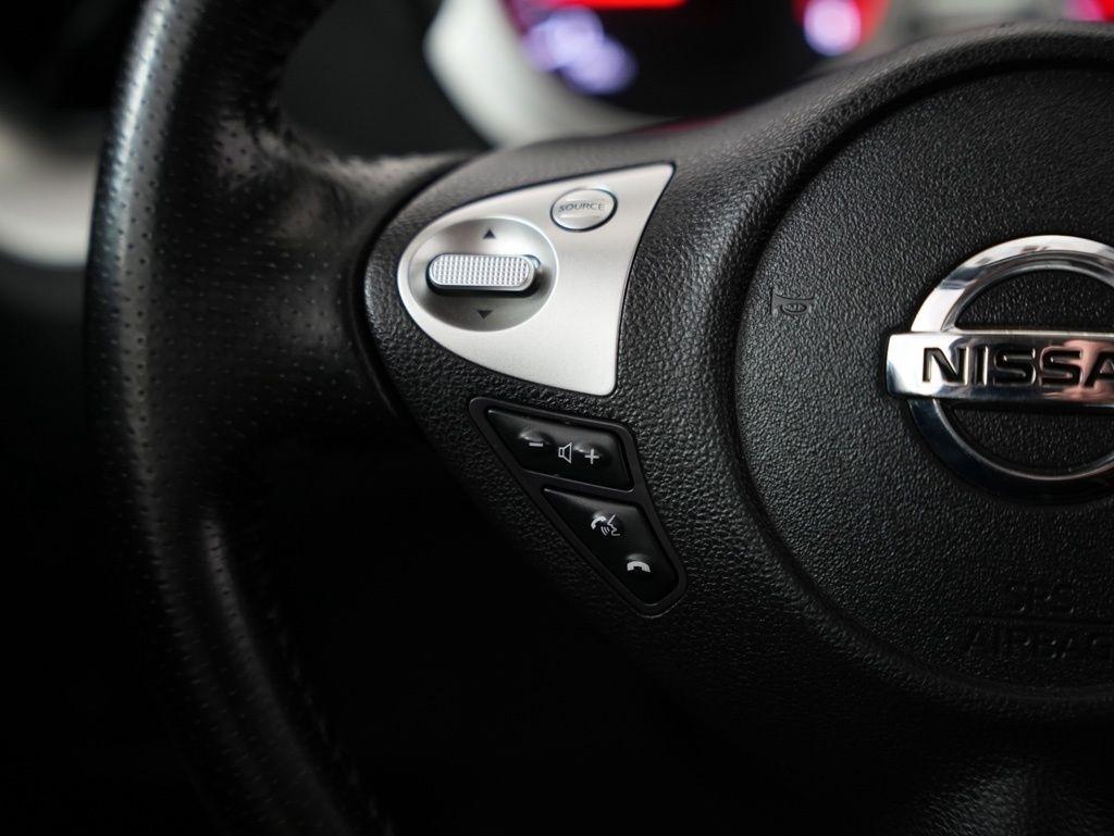 Nissan Juke 5dr Wgn CVT SV AWD 2013