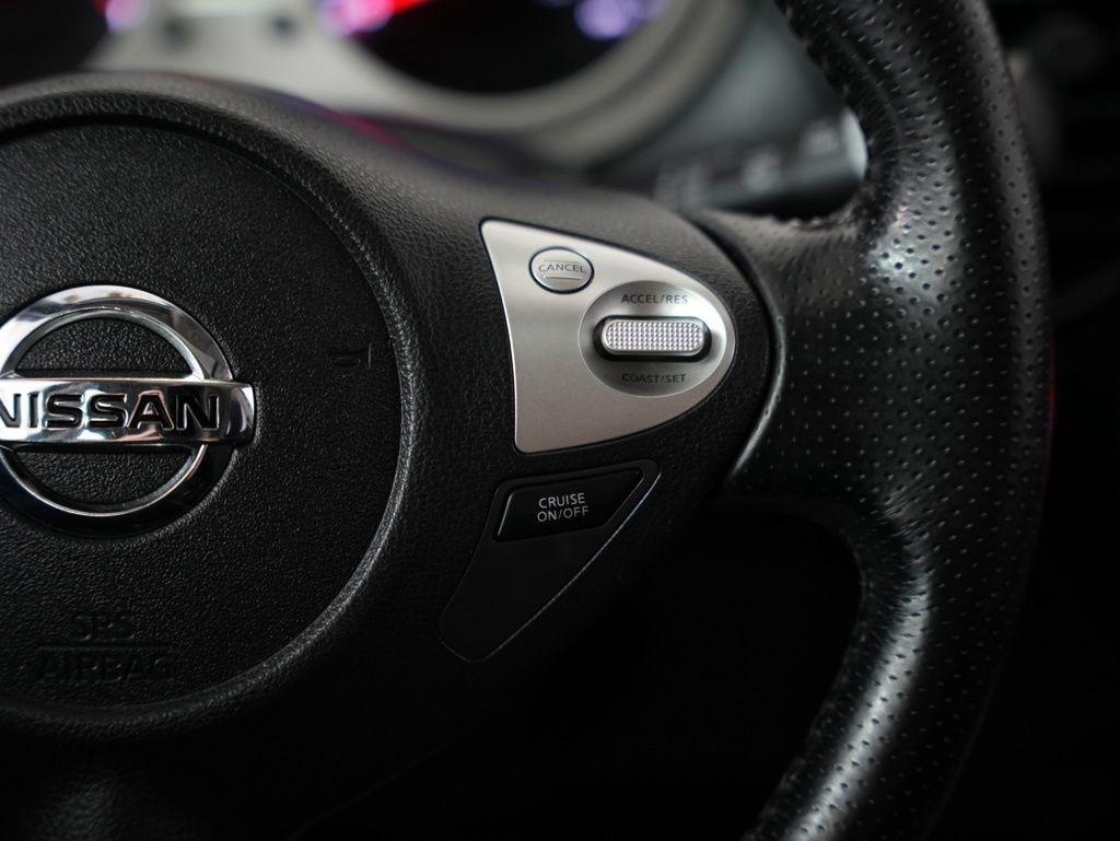 Nissan Juke 5dr Wgn CVT SV AWD 2013