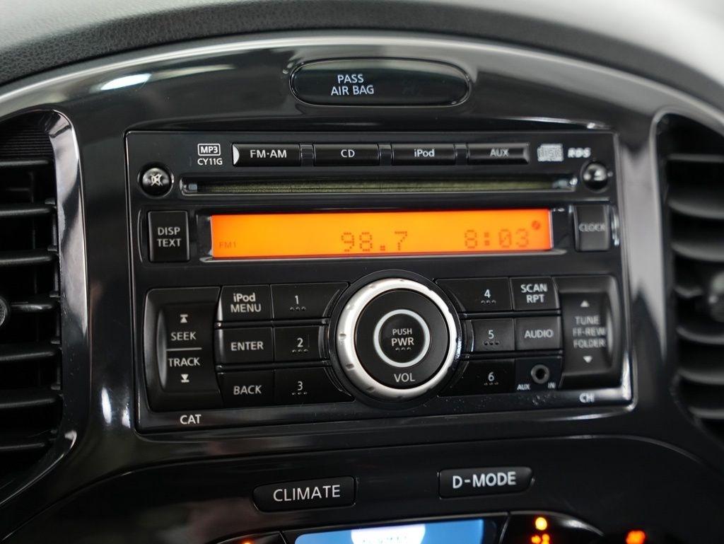 Nissan Juke 5dr Wgn CVT SV AWD 2013
