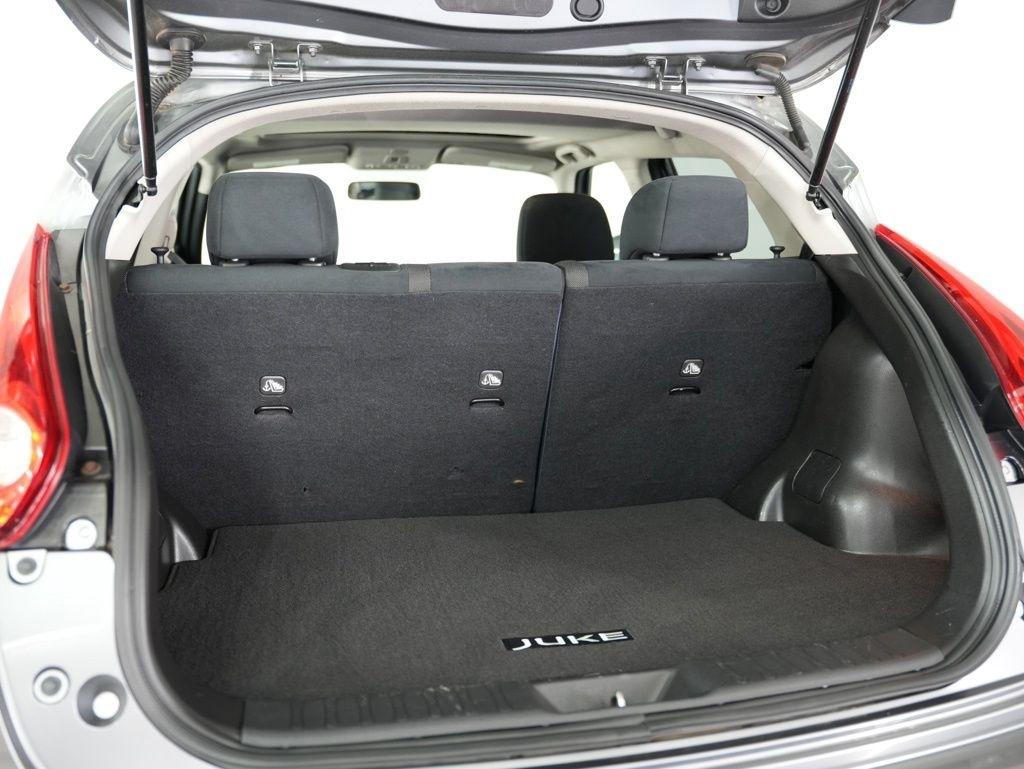 Nissan Juke 5dr Wgn CVT SV AWD 2013