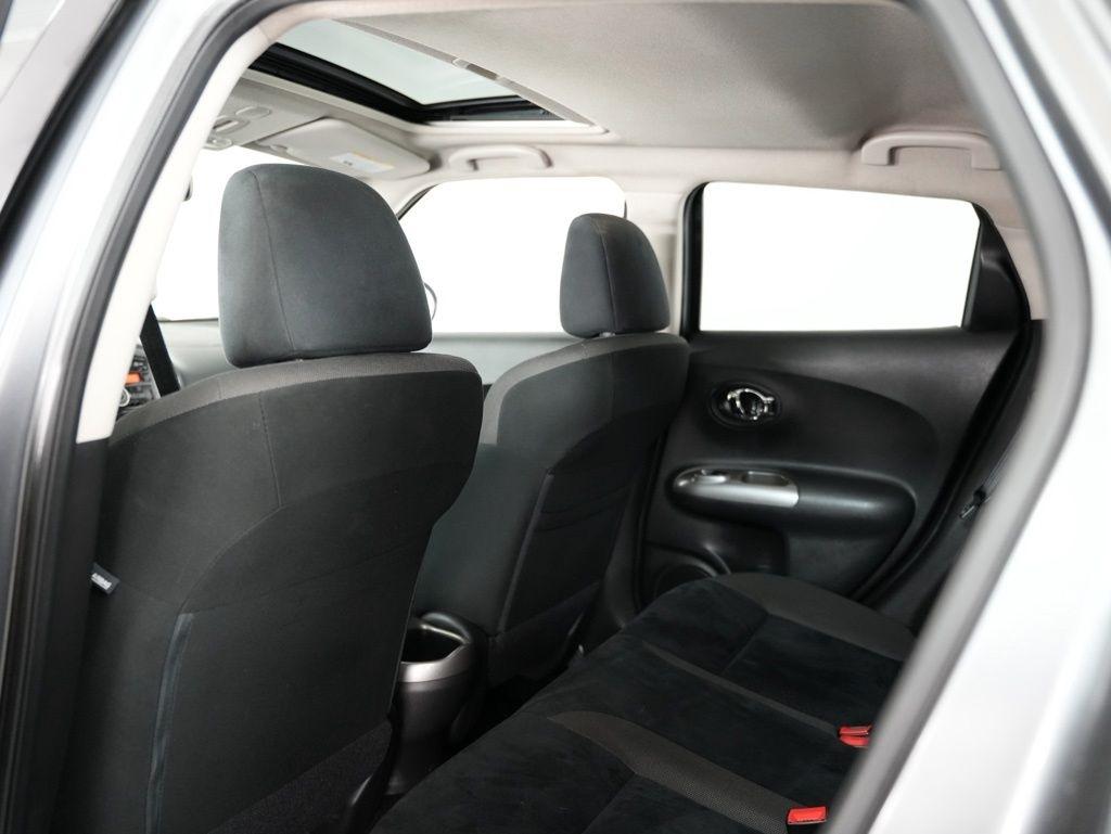 Nissan Juke 5dr Wgn CVT SV AWD 2013