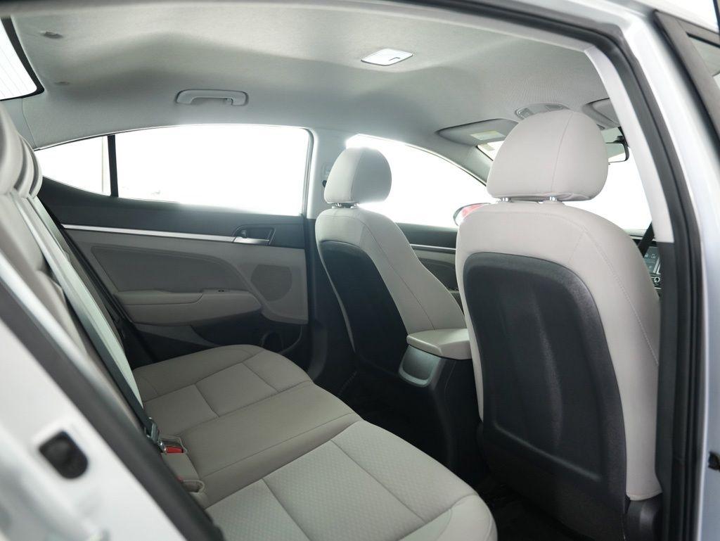 Hyundai Elantra SEL Auto 2019