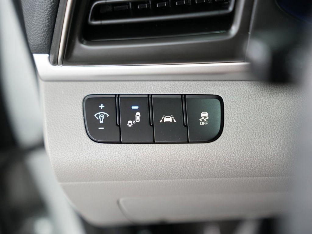 Hyundai Elantra SEL Auto 2019