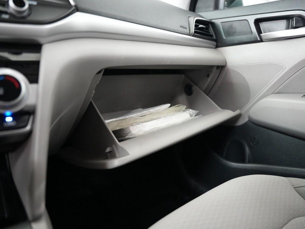 Hyundai Elantra SEL Auto 2019