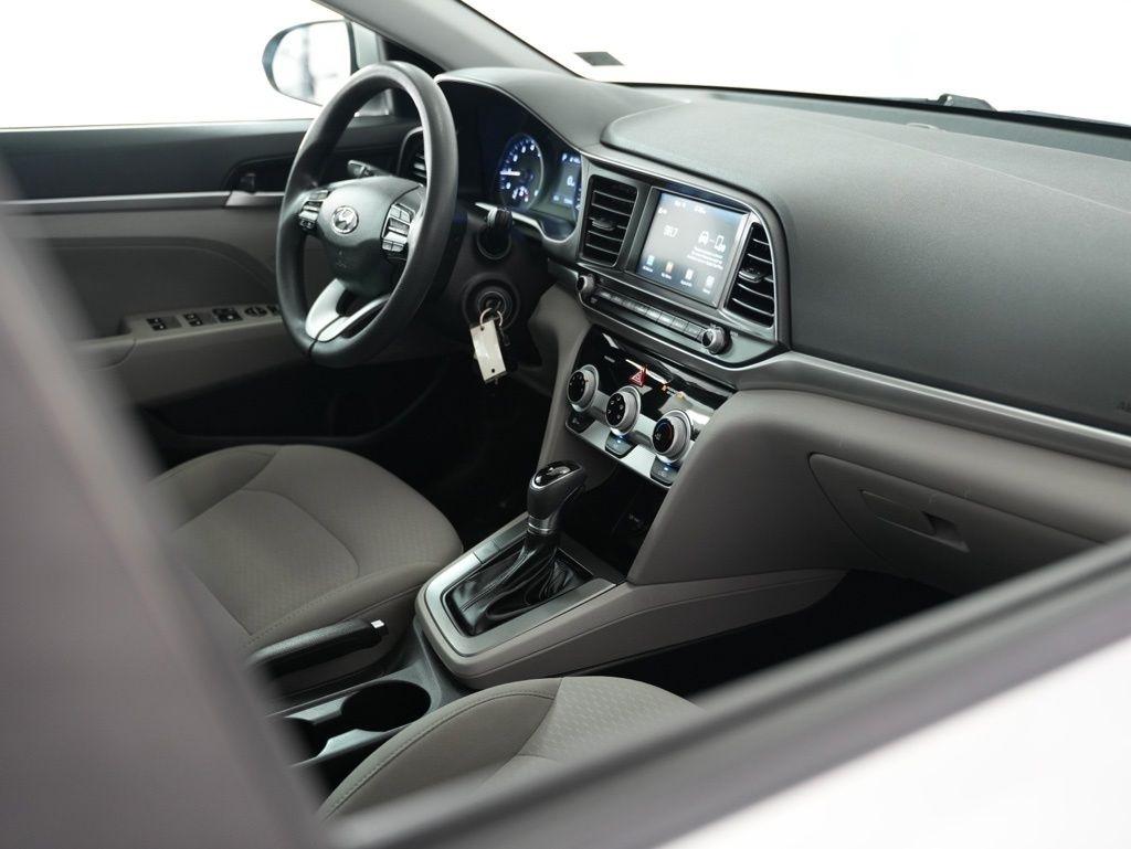 Hyundai Elantra SEL Auto 2019