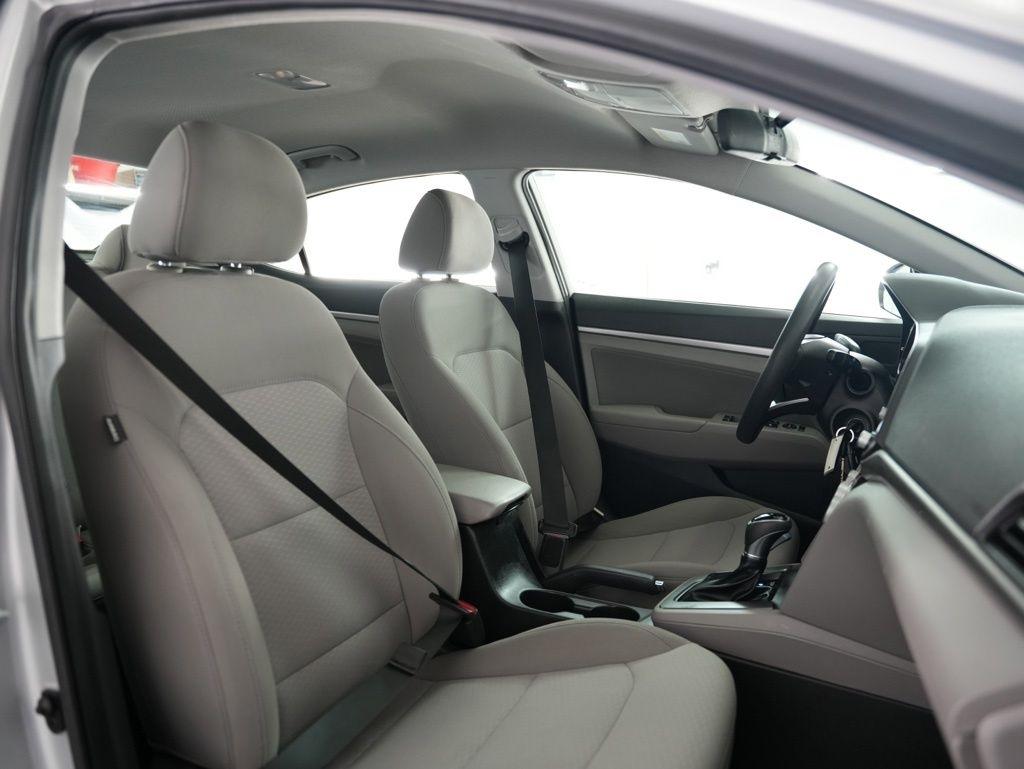 Hyundai Elantra SEL Auto 2019