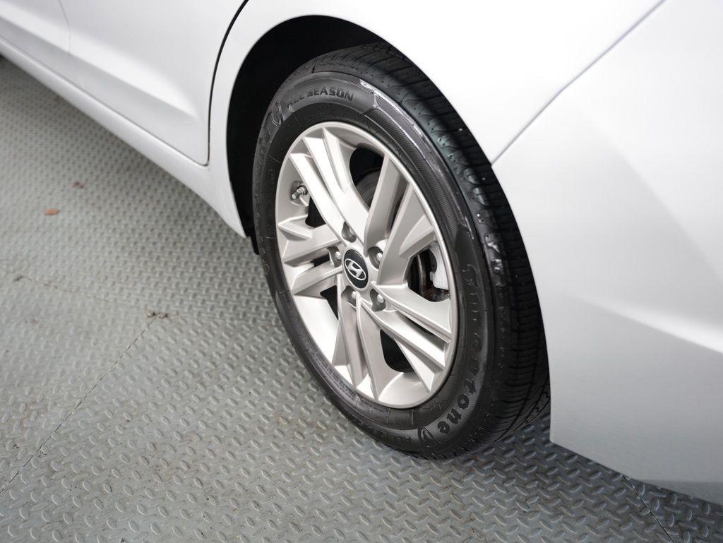 Hyundai Elantra SEL Auto 2019