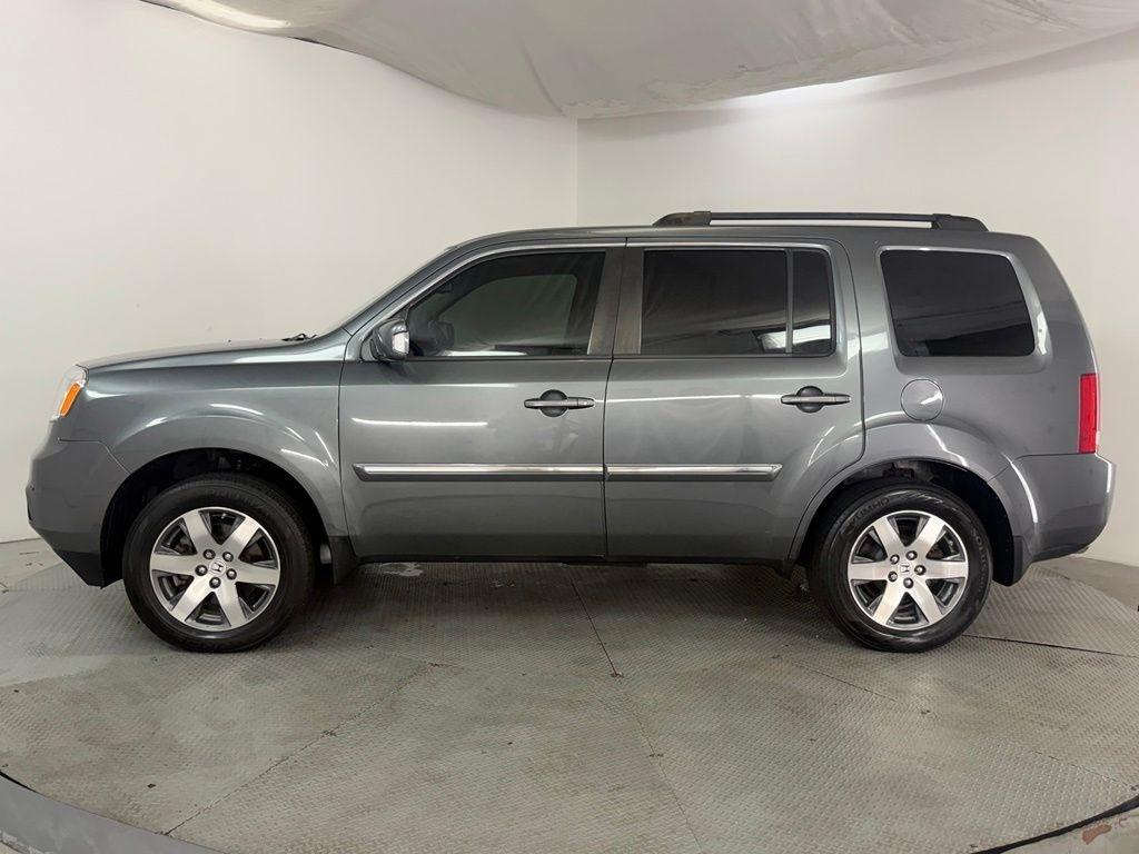 Honda Pilot 4WD 4dr Touring w/RES & Navi 2013