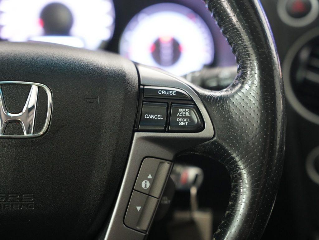 Honda Pilot 4WD 4dr Touring w/RES & Navi 2013